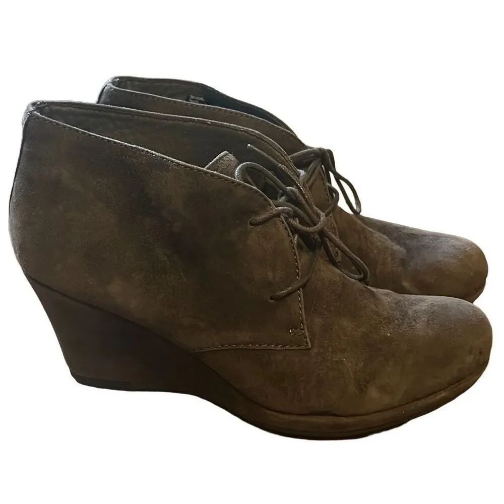 Clarks Women's Suede Wedge Ankle‎ Boots Lace Up Dark Gray Size 10M